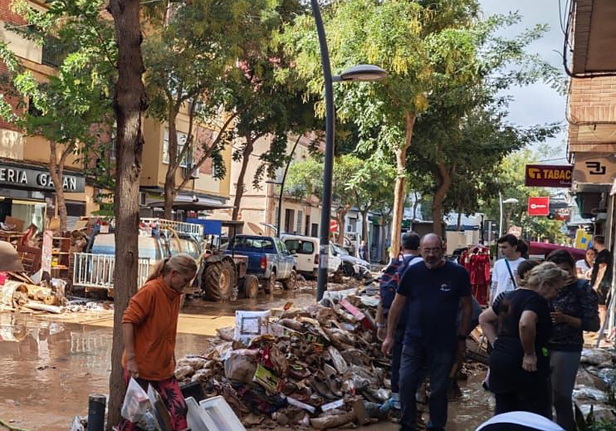 El SOS de Albal «Necesitamos maquinaria para despejar las calles